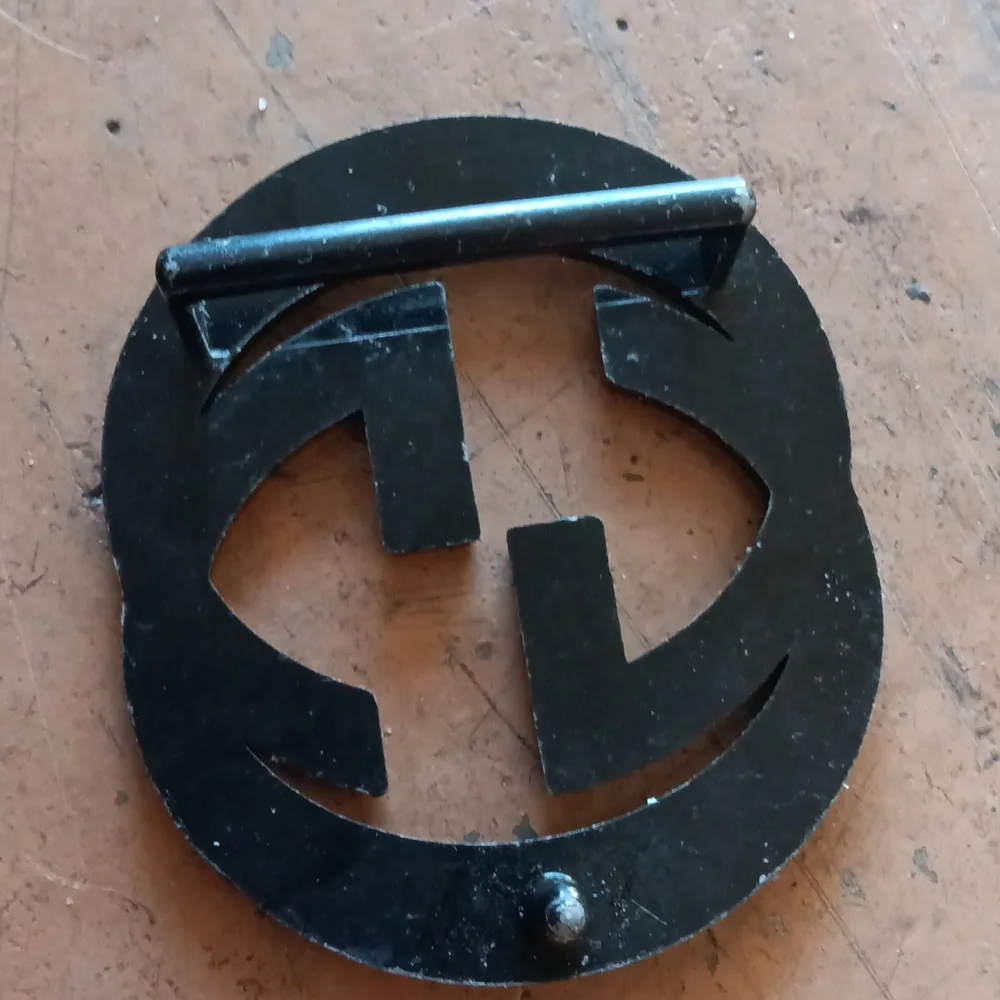 Gucci belt buckle